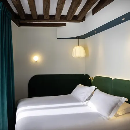 Hotel L De Lutece - Notre-dame Parigi