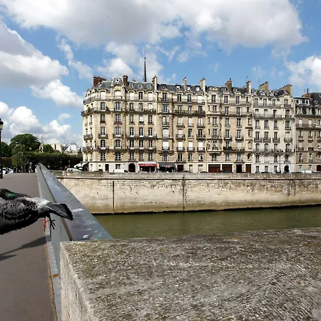 L De Lutece - Notre-dame Hotel 4*